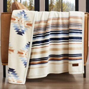 Pendleton Reversible Plush Throw 50" x 70" Savanna Stripe Polyester New